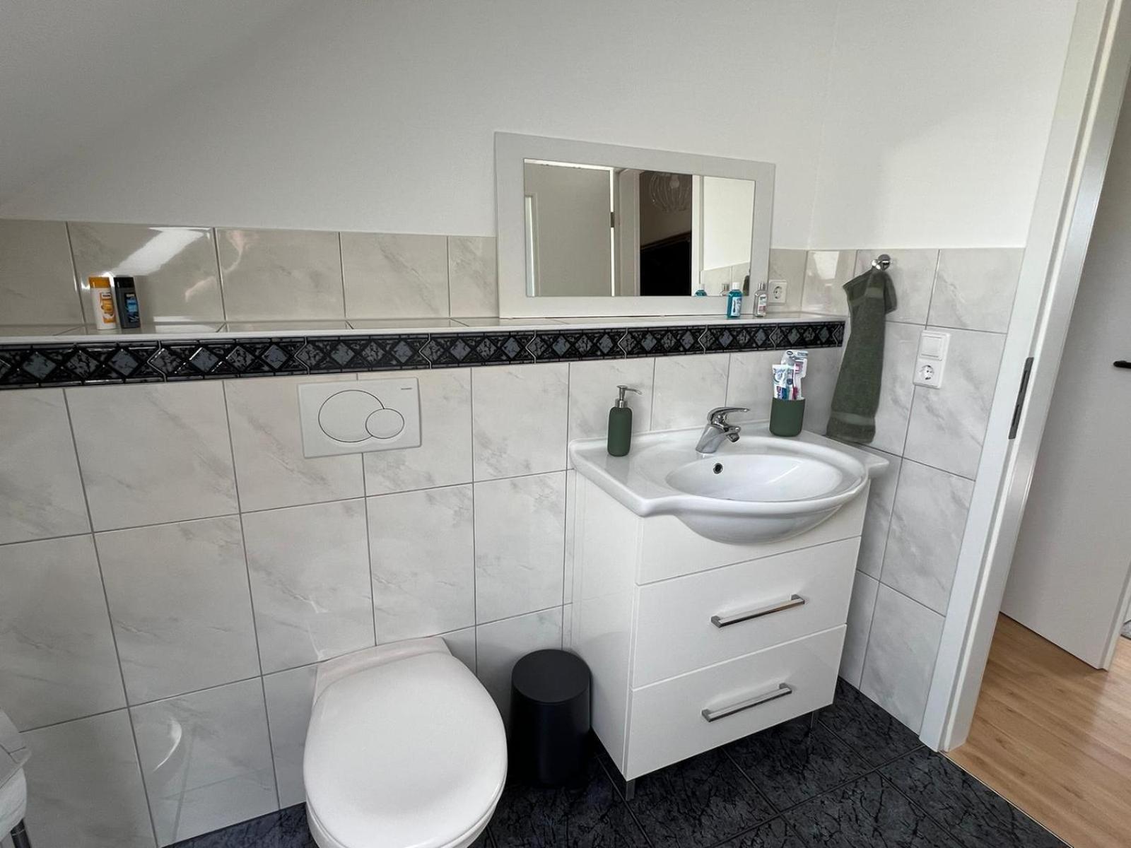 Ferienwohnung Zentral In Loerrach - Konus Gaestekarte Inklusive Ngoại thất bức ảnh
